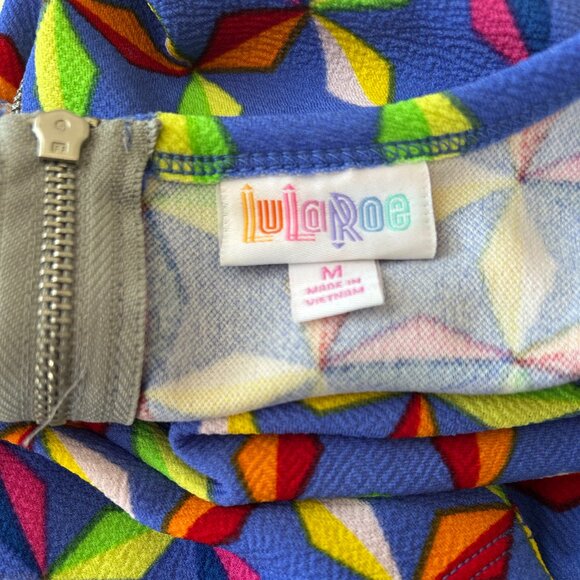 NWT Lularoe Amelia Dress Size Medium Geometric Vibrant Short Sleeve Zip Casual - Picture 3 of 4